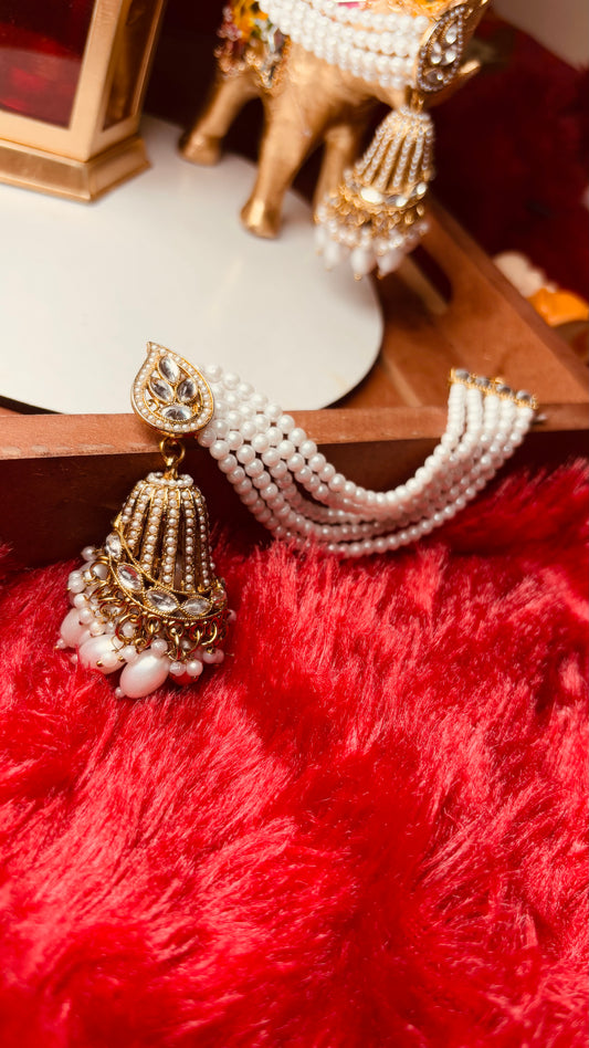 Jodha Earrings (white)